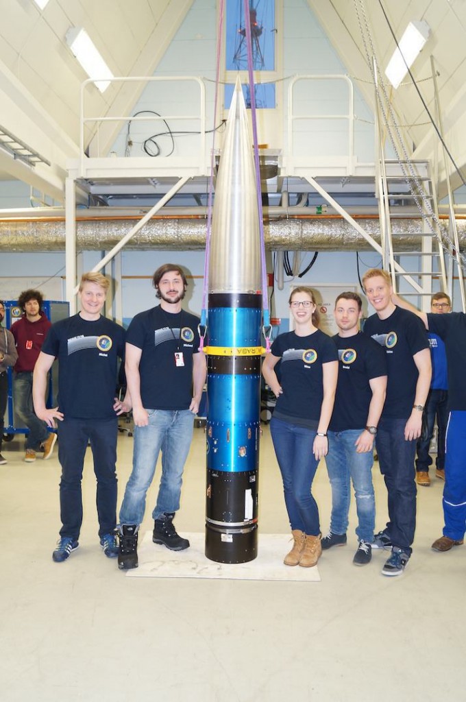ITA students with rocket, from left: Michael Busen, Michael Stankowski, Nina Körtzinger, David Bierbüsse, Tobias Meiner